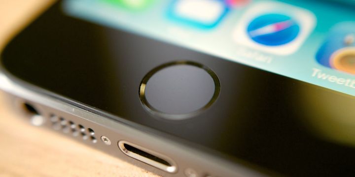 Firma Apple si zaobstarala ďalšieho dodávateľa súčiastok pre 4-palcový iPhone 5 se
