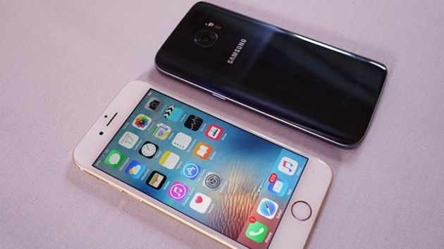 Porovnaj fotky z Galaxy S7 s iPhonom 6s
