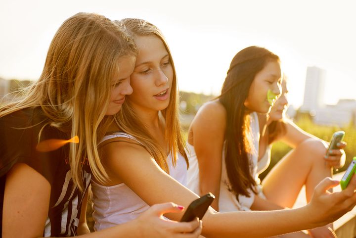 75 % všetkých tínedžerov si želá, aby ich ďalší telefón bol iPhone