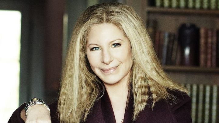Barbra Streisand zatelefonovala Timovi Cookovi, pretože Siri zle vyslovovala jej meno